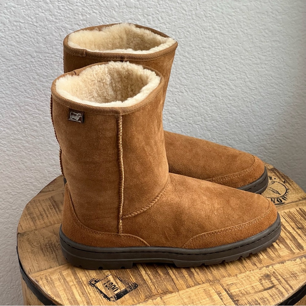 Classic Tan Suede Sheepskin Boots Womens 9 10